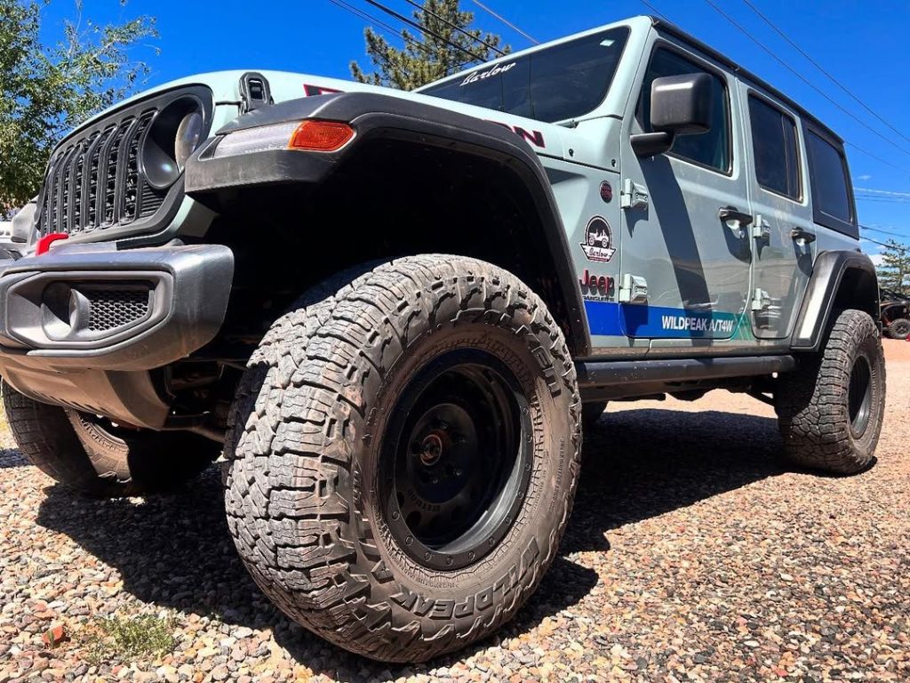 Best 285/70R17 All-Terrain Tires for Overlanding & Daily Driving ...